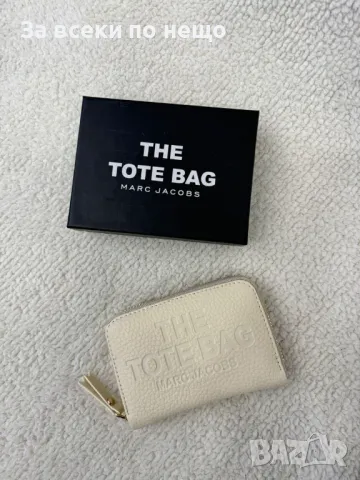 Marc Jacobs Дамско Малко Портмоне С Кутия Марк Джейкъбс - Различни Цветове Код E136, снимка 5 - Портфейли, портмонета - 50233333