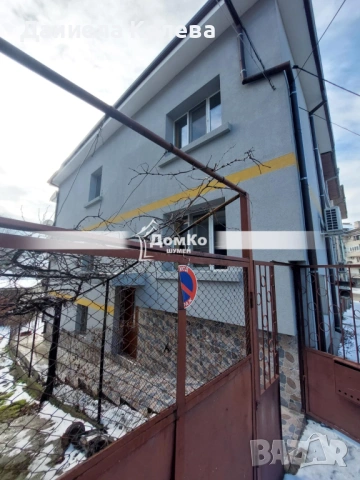 Етаж от къща със собствен двор, снимка 2 - Етаж от къща - 52300773
