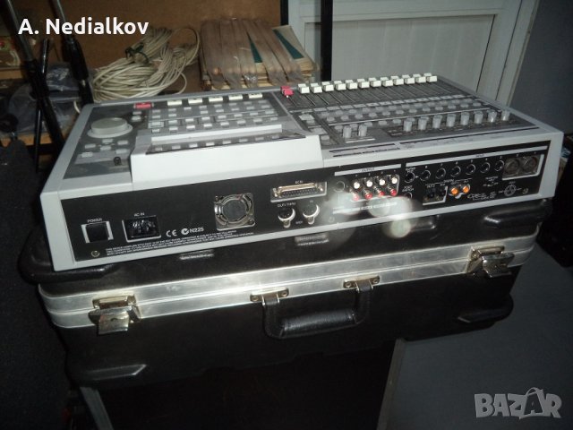 Roland VS 1680 workstation, снимка 5 - Синтезатори - 29103471