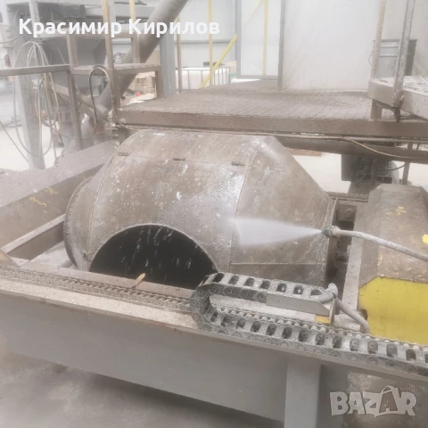 продавам кюбел за транспорт и изпразване на бетонни смеси, автоматизиран, снимка 2 - Други машини и части - 50551927