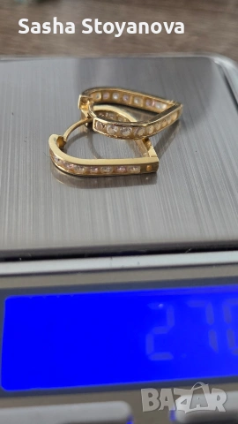 Златни обеци 14к, с бели и розови циркони.С форма на сърце