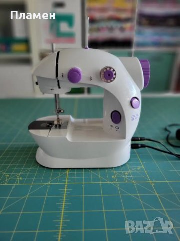 Мини шевна машина преносима 4в1 с педал две скорости Mini sawing, снимка 2 - Шевни машини - 42515268