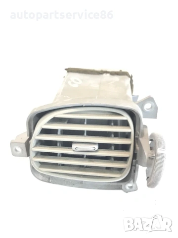 Дясна въздушна решетка на таблото за Nissan Almera Tino (2006) 68760-BU200