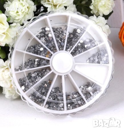кутийка 1000 бр 1 мм ситни сребристи камъчета капси декорация 3д ефект за нокти маникюр и не само
