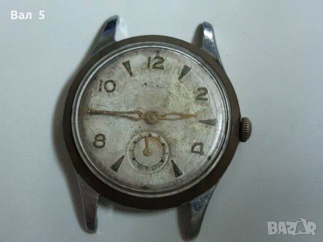 Часовник КАМА СССР, снимка 1 - Антикварни и старинни предмети - 31192208