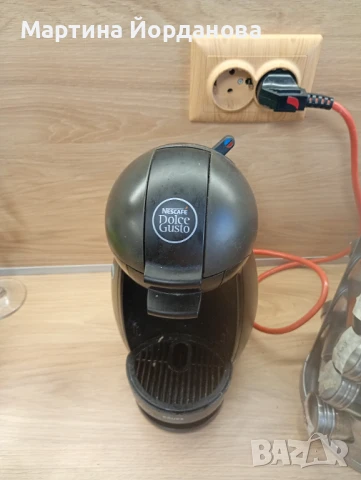 Nescafe Dolce Gusto машина, снимка 1