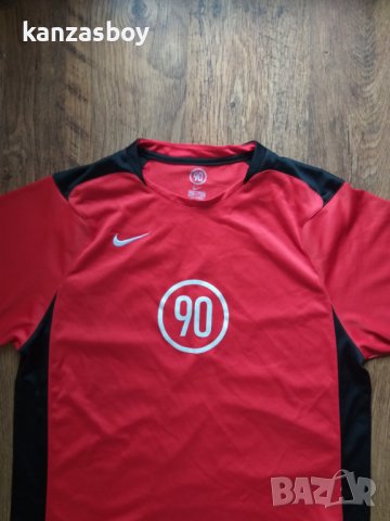 nike total 90 - страхотна мъжка тениска 