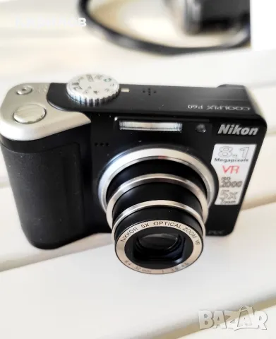 фотоапарат Nikon Coolpix P60, ЗА ЧАСТИ или за украса !