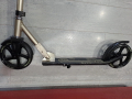 Сгъваема алуминиева тротинетка(скутер) с гуми 200мм , снимка 4