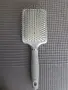 Продавам нова професионална четка за коса Olivia Garden Ceramic + Ion XL Pro Paddle Brush, снимка 2