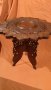 Старинна индийска маса с фина дърворезба и инкрустация от месинг, снимка 1