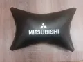ТОП Цена за 2 броя кожени възглавнички с лого и надпис Мицубиши Mitsubishi, снимка 1