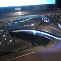 Геймърска кабелна USB мишка светеща, снимка 3 - Клавиатури и мишки - 40014825