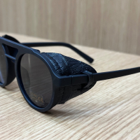 Топ модел мъжки слънчеви кръгли очила с кожа отстрани, снимка 4 - Слънчеви и диоптрични очила - 44529911