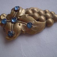 Стара красива щипка брошка  бронз, снимка 1 - Антикварни и старинни предмети - 39277557