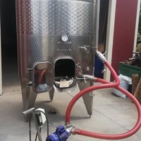 Винификатор - съд за вино - Томика Метал ВМ-2.3 кубика, снимка 1 - Други машини и части - 42204955