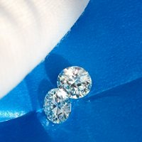 Уникални двойка 2 карата Фенси E Бял Мойсанит Диамант Moissanite Diamond фасет, снимка 3 - Обеци - 35433362