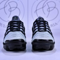 Nike Vapormax Plus Мъжки Дамски Обувки, снимка 3 - Маратонки - 44313762