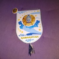 Флагче Казахстан футболно със значка, снимка 7 - Футбол - 34536300