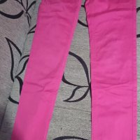 Розов еластичен панталон, тип дънки размер 40, снимка 2 - Панталони - 25042432