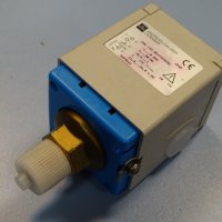 пресостат ENDRESS+HAUSER CERABAR PMC 133 0R1F2A3A3A pressure switch, снимка 2 - Резервни части за машини - 37514828