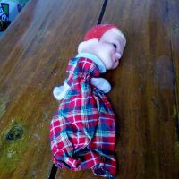 Стара кукла за куклен театър,Червената шапчица, снимка 1 - Други ценни предмети - 29241182