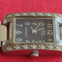 Елегантен модел дамски часовник  Q/Q QUARTZ WATER REZIST много красив стилен 18212, снимка 5 - Дамски - 37455842