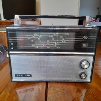 Старо радио ВЕФ,VEF 201 #3, снимка 1 - Антикварни и старинни предмети - 38605102