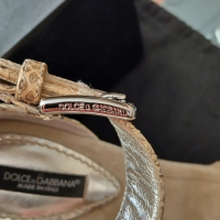 Dolce & Gabbana оригинални дамски сандали, снимка 6 - Дамски обувки на ток - 44695071