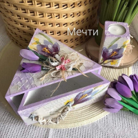 Нестандартна кутия-Пролетни минзухари!, снимка 2 - Декорация за дома - 44794325