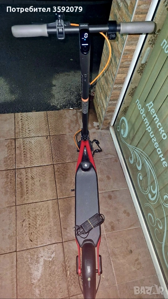 Електрическа тротинетка Segway Ninebot D28, снимка 1