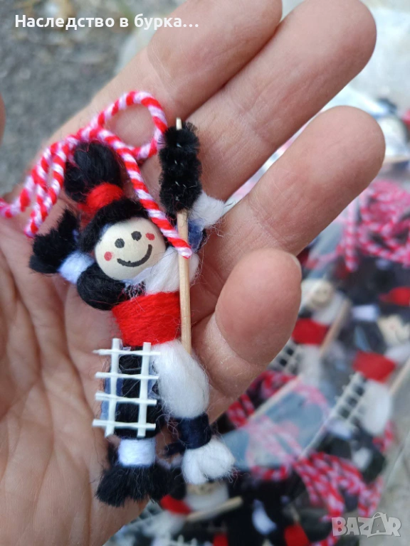 Ръчно изработени мартеници - Коминочистач и Овчарче, снимка 1