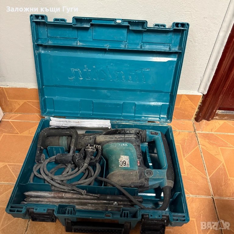 Електрически къртач Makita HM0871C, SDS-MAX, 1100 W, 8.1 J, с куфар, снимка 1