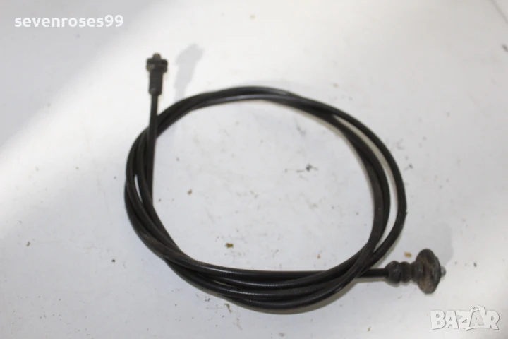 Жило преден капак Фолксваген Голф 3 комби 1.9 tdi 90hp VW Golf 3, снимка 1