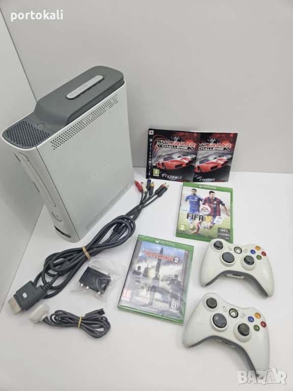 Xbox 360 конзола джойстици игри кабели, снимка 1