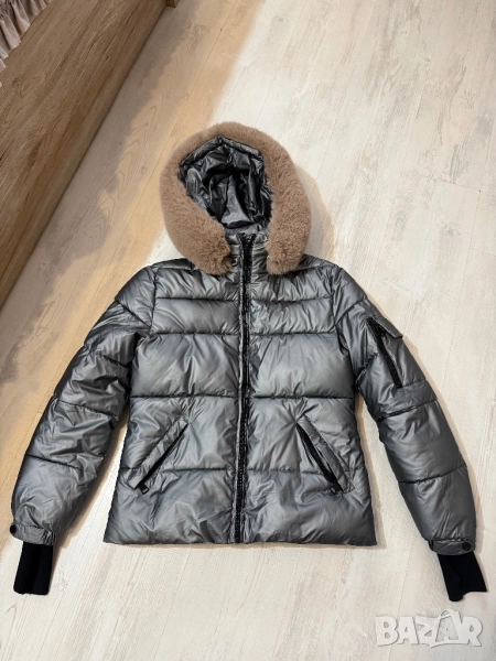 Дамско зимно яке с качулка, снимка 1