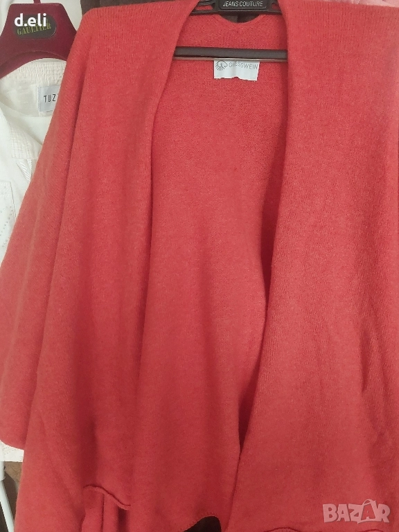 GIESSWINE 🇦🇹  Голям шал, пончо от Вълна , снимка 1