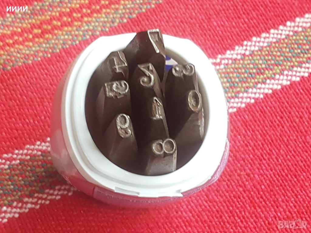 Цифри за набиване 8 мм, снимка 1