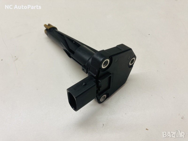 Сензор за ниво на масло за BMW БМВ F10 F11 2.0 дизел 190 коня B47 863875502 HELLA 2016, снимка 1