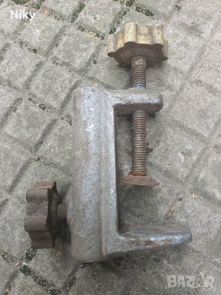 Менгеме , снимка 1