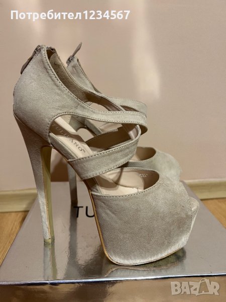 Дамски обувки на висок ток, снимка 1