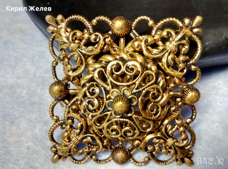 СТАРИННА РАЗКОШНА ПОЗЛАТЕНА МЕДНА БРОШКА ФИНА РЪЧНА МАЙСТОРСКА АЖУРНА ИЗРАБОТКА 20442, снимка 1