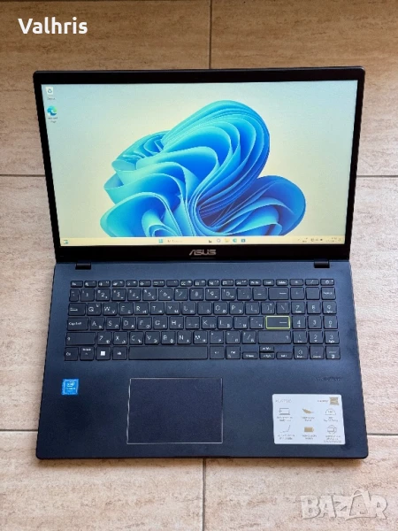 Asus E510MA 15,6” инча / 8GB RAM / 256GB SSD / Intel Celeron N4020, снимка 1