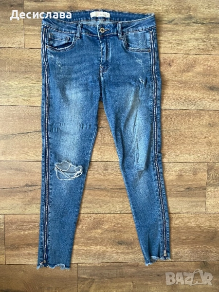 Дамски дънки M-L, снимка 1