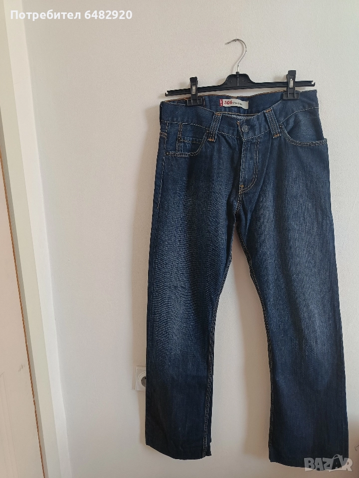 Запазени дънки Levi, снимка 1