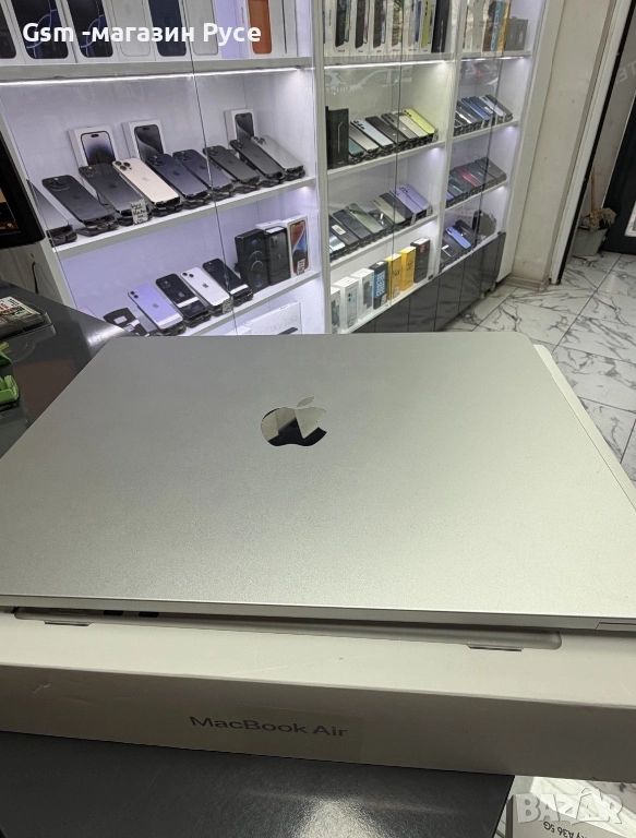 Macbook Air 13 M3 256GB ,,Чисто нов’’, снимка 1