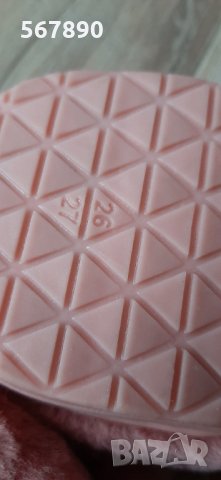 Пантофи , снимка 2 - Детски пантофи - 35180104