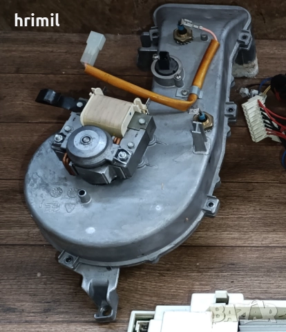 Части за пералня Ariston AMD 129, снимка 7 - Перални - 51831018