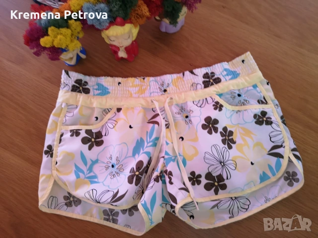 Доставка до СПИДИ АВТОМАТ 2,14€- Летен лот панталон и 2 потника, М размер и други, снимка 13 - Комплекти - 53992916