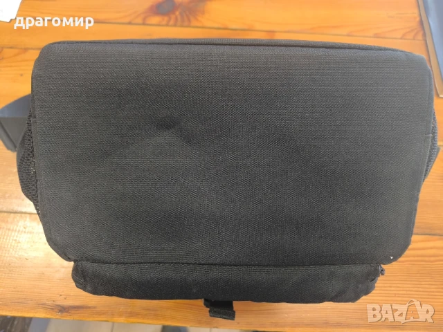 LOWEPRO Nova-4 фотографска чанта , снимка 4 - Чанти, стативи, аксесоари - 51372770